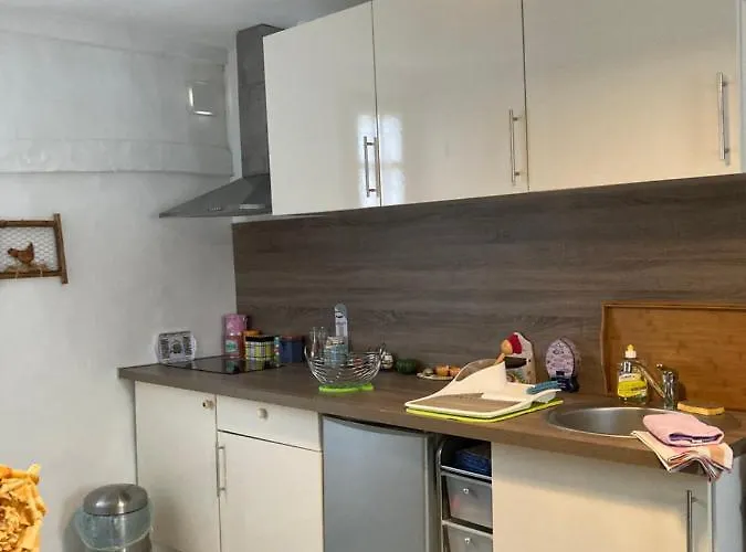 아파트 Embarcation *