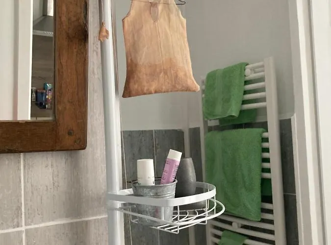 아파트 Embarcation